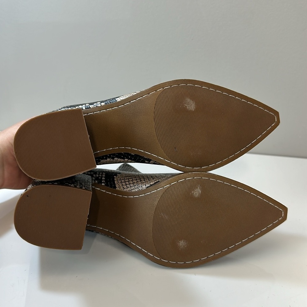 Steve Madden Cedar Snake Skin Print Ankle‎ Booties Size 8 - Picture 9 of 15